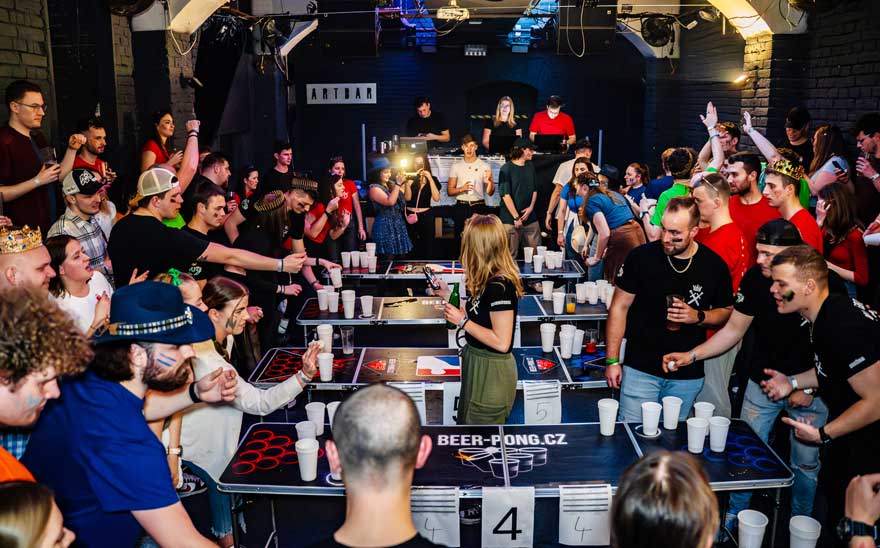 cc-studenti-brno-beerpong