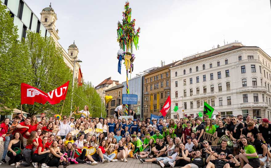 cc-studenti-brno-majka