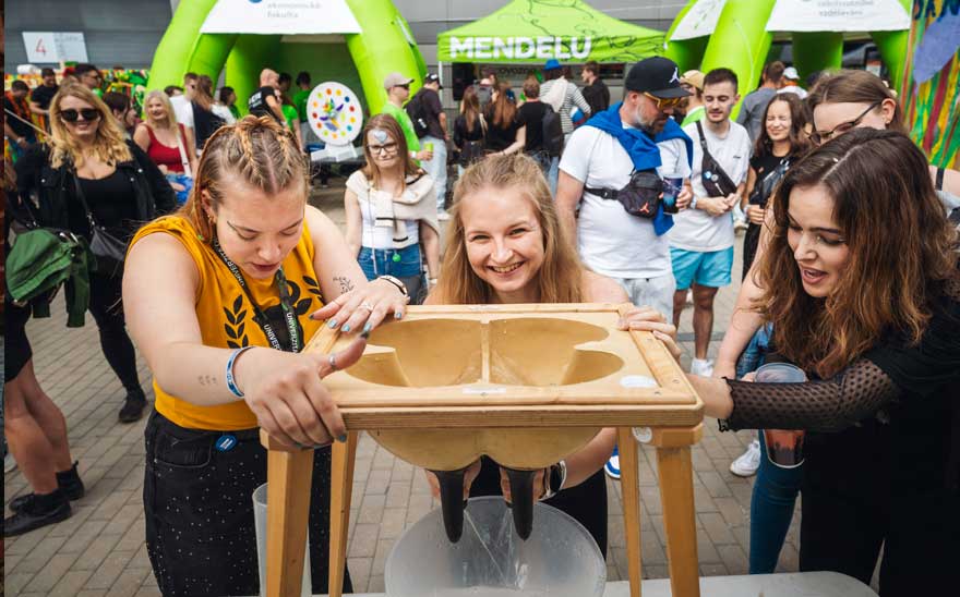 cc-studenti-brno-zony