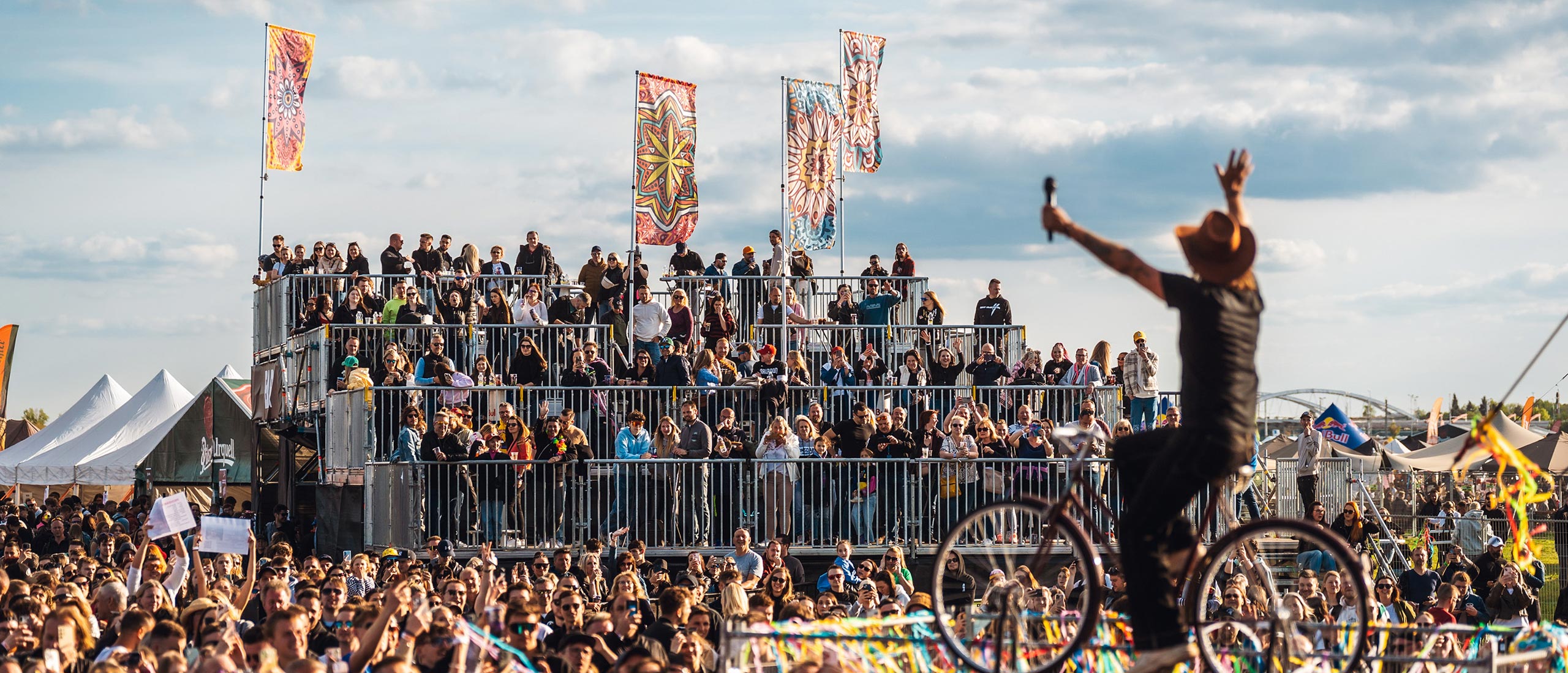 pano-golden-vip